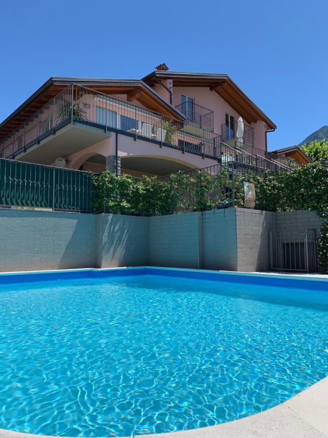Lago Apartment Colico Esterno foto
